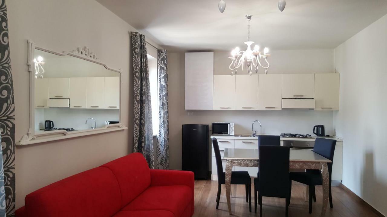 Residenza Via Rocca Tre Lejlighed Lazise Eksteriør billede