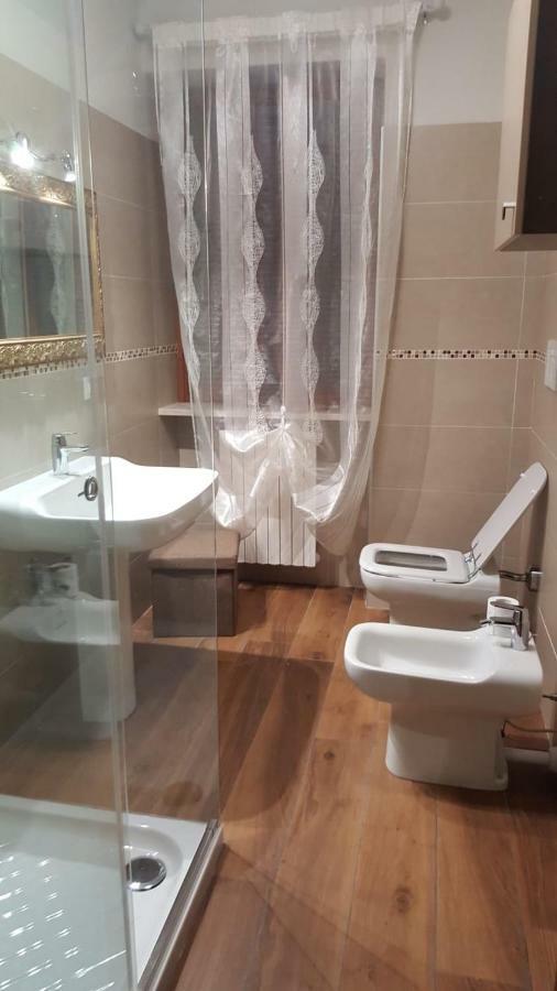 Residenza Via Rocca Tre Lejlighed Lazise Eksteriør billede