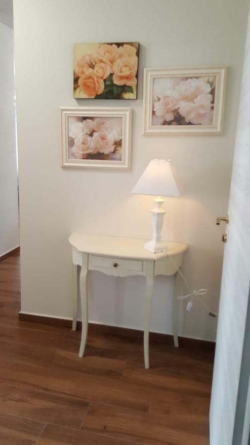 Residenza Via Rocca Tre Lejlighed Lazise Eksteriør billede