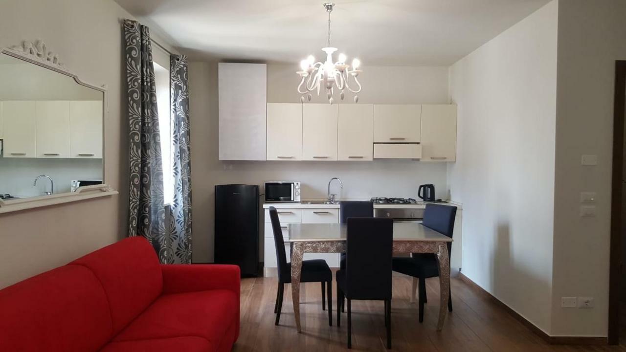 Residenza Via Rocca Tre Lejlighed Lazise Eksteriør billede