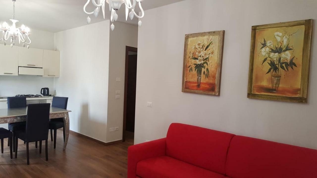Residenza Via Rocca Tre Lejlighed Lazise Eksteriør billede