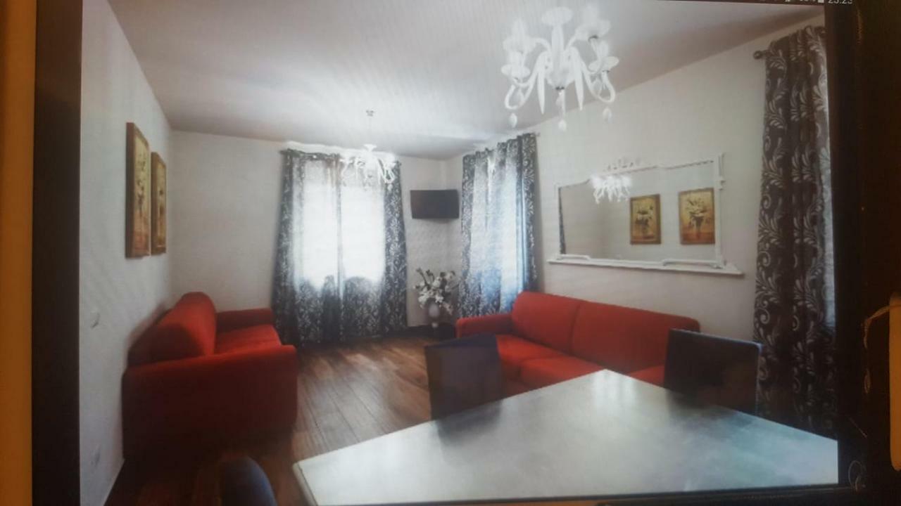 Residenza Via Rocca Tre Lejlighed Lazise Eksteriør billede