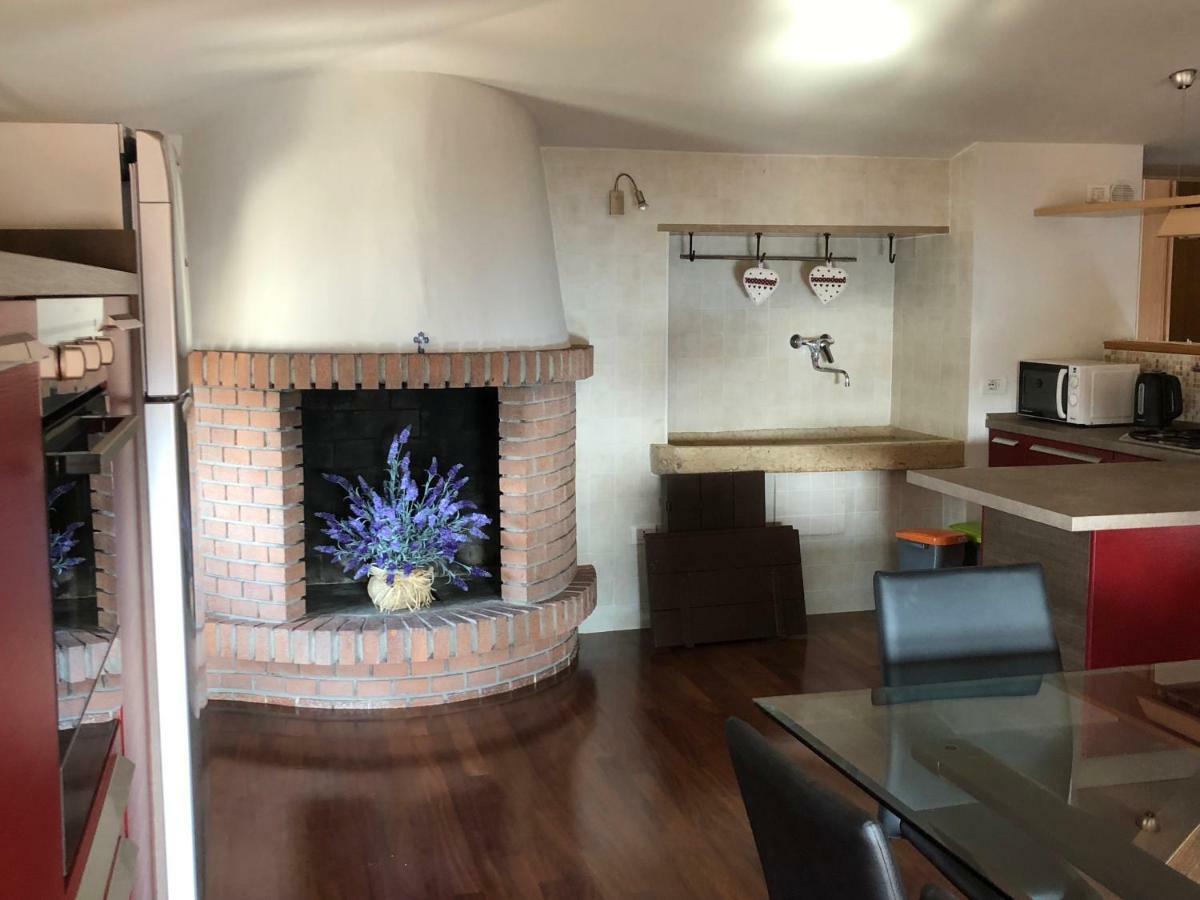 Residenza Via Rocca Tre Lejlighed Lazise Eksteriør billede